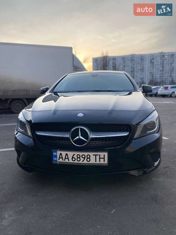 Седан Mercedes-Benz CLA-Class 2015 в Киеве