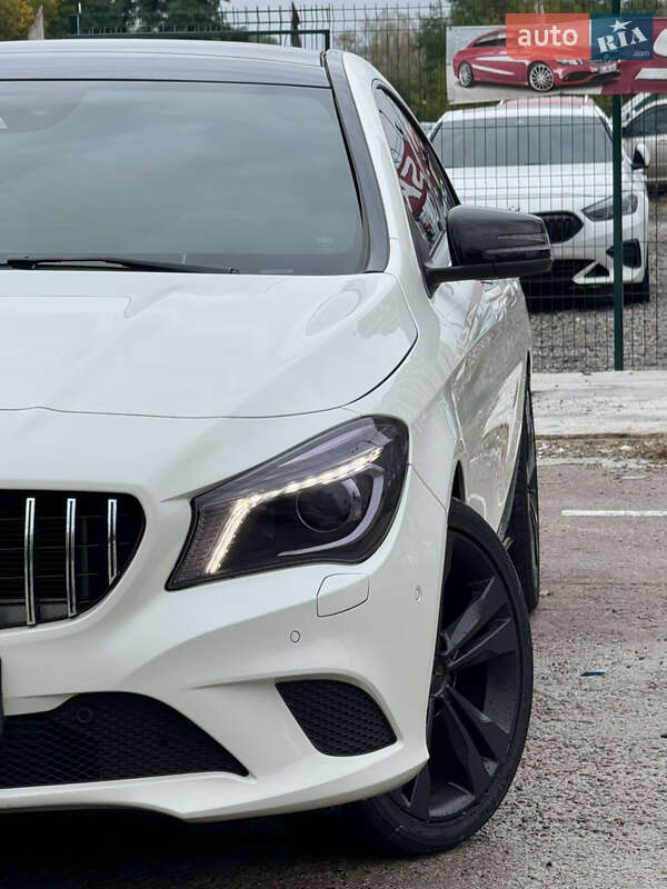 Седан Mercedes-Benz CLA-Class 2016 в Киеве