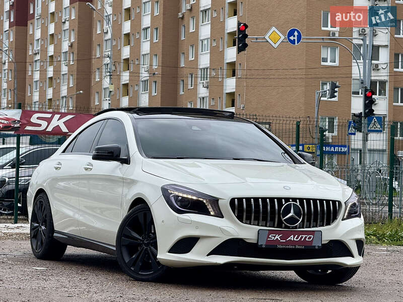 Седан Mercedes-Benz CLA-Class 2016 в Киеве