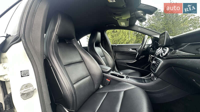 Седан Mercedes-Benz CLA-Class 2014 в Дубно