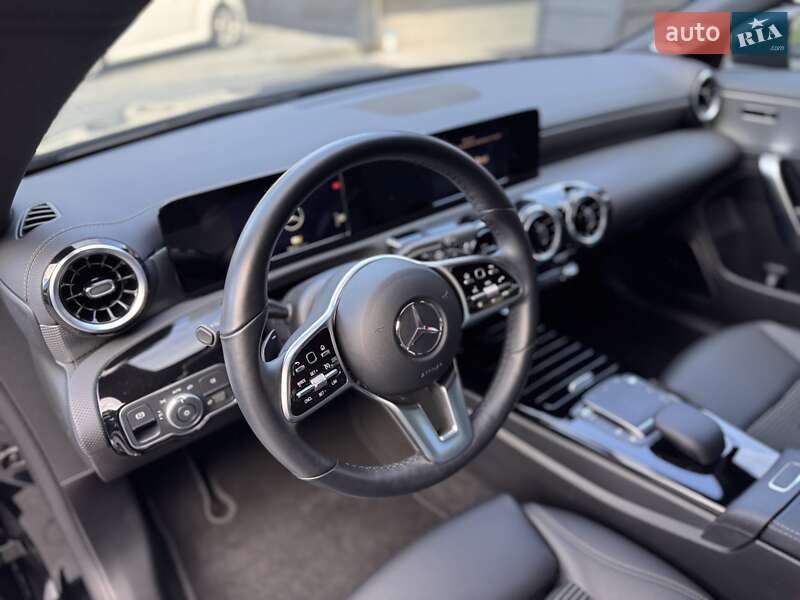 Седан Mercedes-Benz CLA-Class 2022 в Одессе