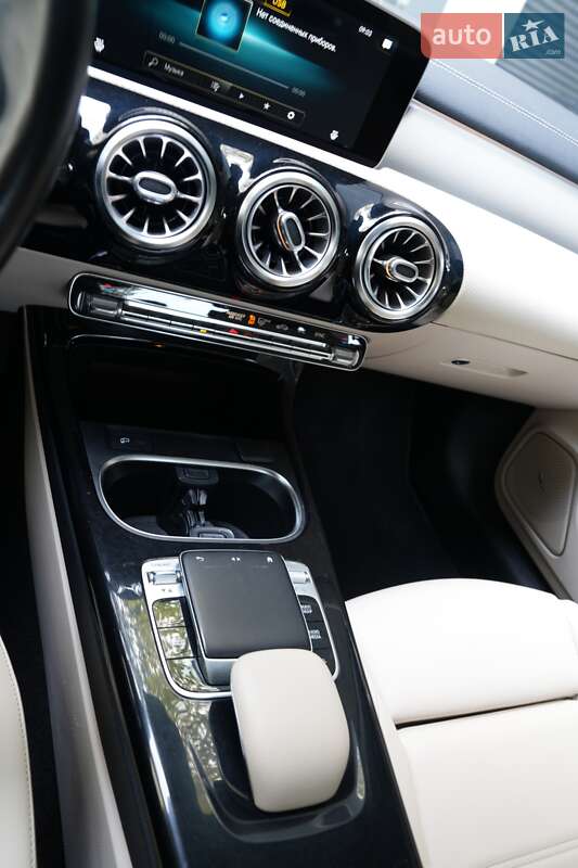 Седан Mercedes-Benz CLA-Class 2020 в Києві