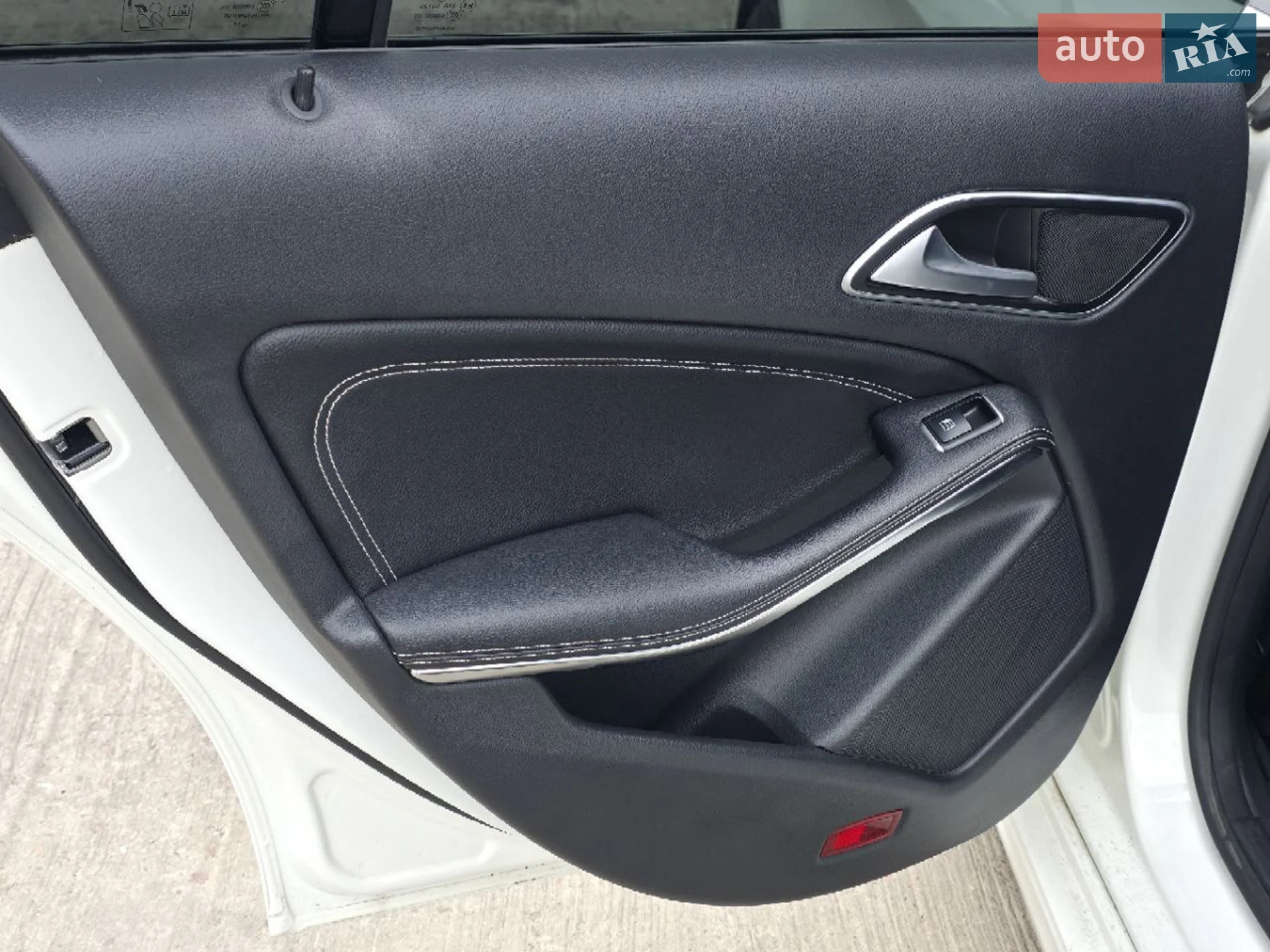 2017 Mercedes-Benz CLA-klasse - мініатюра 25