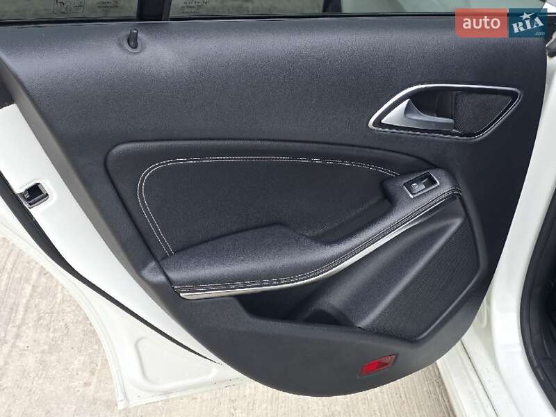 Універсал Mercedes-Benz CLA-Class 2017 в Києві