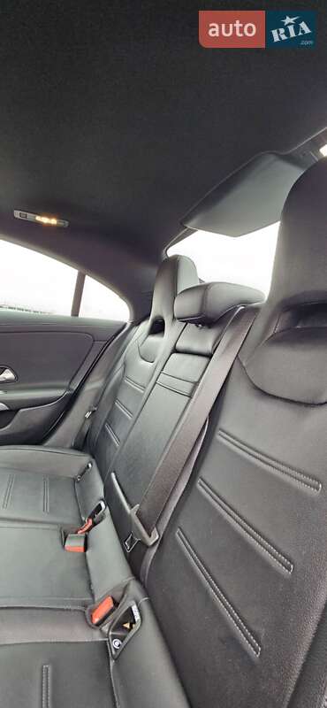 Седан Mercedes-Benz CLA-Class 2019 в Києві