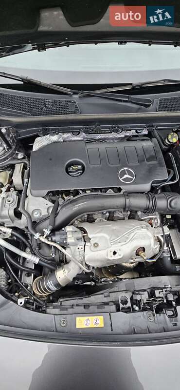Седан Mercedes-Benz CLA-Class 2019 в Києві