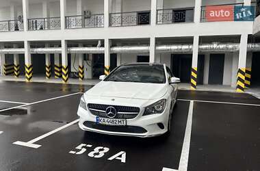 Седан Mercedes-Benz CLA-Class 2018 в Киеве