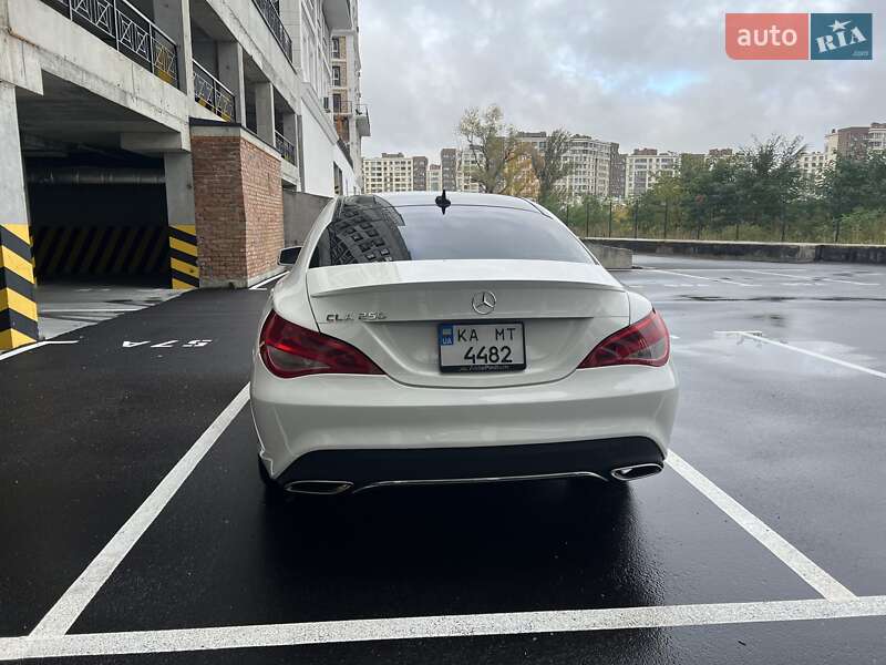 Седан Mercedes-Benz CLA-Class 2018 в Києві