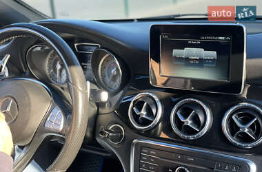 Седан Mercedes-Benz CLA-Class 2015 в  фото 13 Седан Mercedes-Benz CLA-Class 2015 в