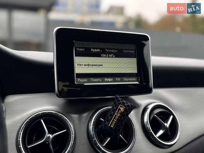 Седан Mercedes-Benz CLA-Class 2013 в Киеве фото 14 Седан Mercedes-Benz CLA-Class 2013 в Киеве