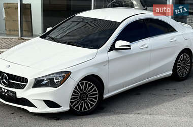 Седан Mercedes-Benz CLA-Class 2015 в Запоріжжі