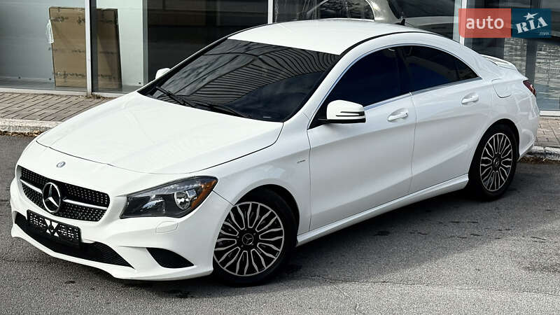 Mercedes-Benz CLA-Class 2015