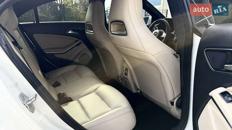 Седан Mercedes-Benz CLA-Class 2015 в Запорожье фото 29 Седан Mercedes-Benz CLA-Class 2015 в Запорожье