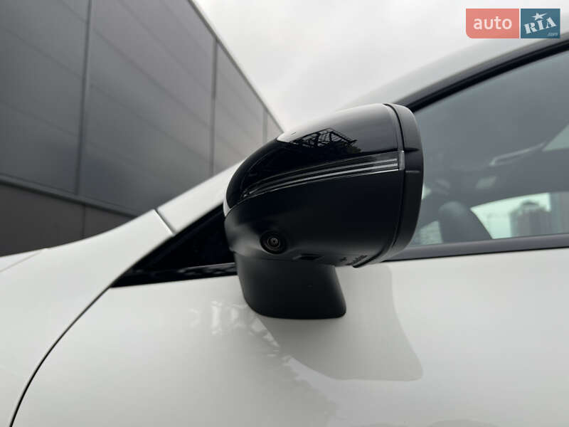 Седан Mercedes-Benz CLA-Class 2025 в Києві фото 49 Седан Mercedes-Benz CLA-Class 2025 в Києві