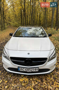 Седан Mercedes-Benz CLA-Class 2018 в 