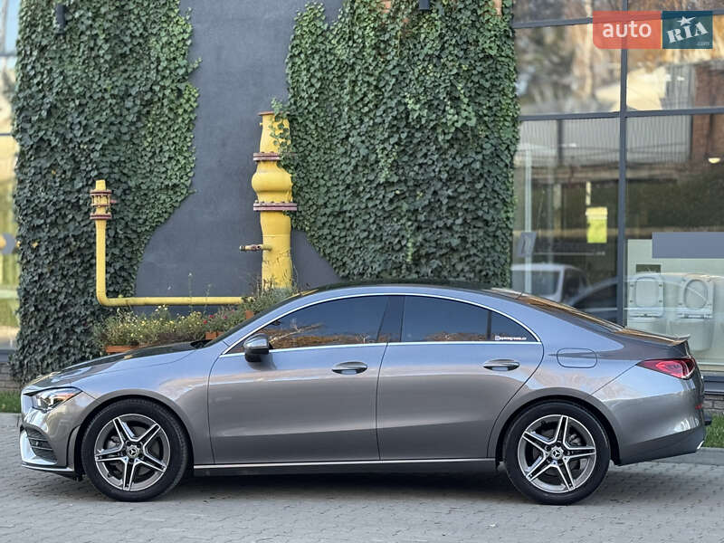 Седан Mercedes-Benz CLA-Class 2019 в Черновцах