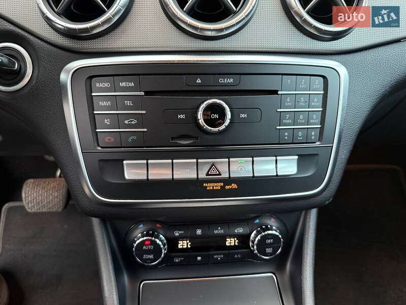 Седан Mercedes-Benz CLA-Class 2018 в Києві