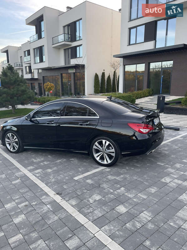 Седан Mercedes-Benz CLA-Class 2017 в Ужгороде