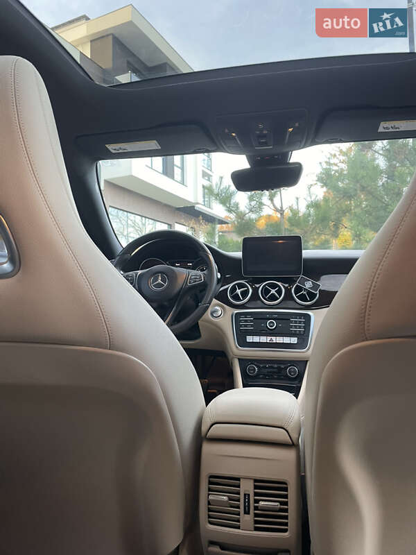 Седан Mercedes-Benz CLA-Class 2017 в Ужгороде