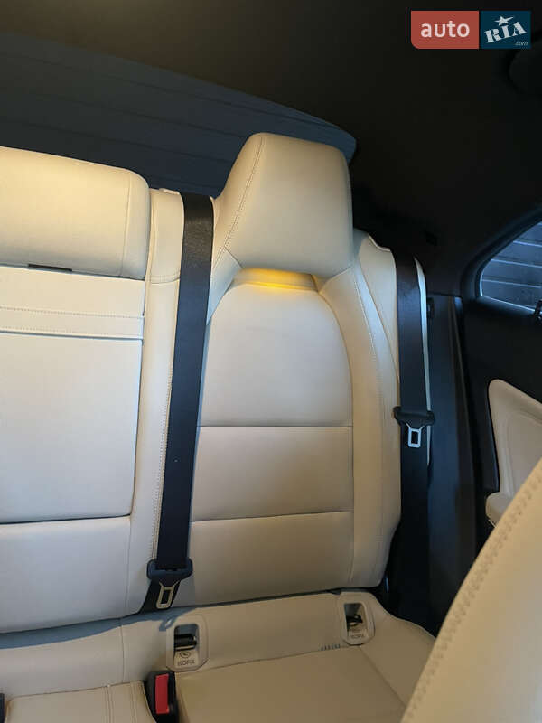 Седан Mercedes-Benz CLA-Class 2017 в Ужгороде