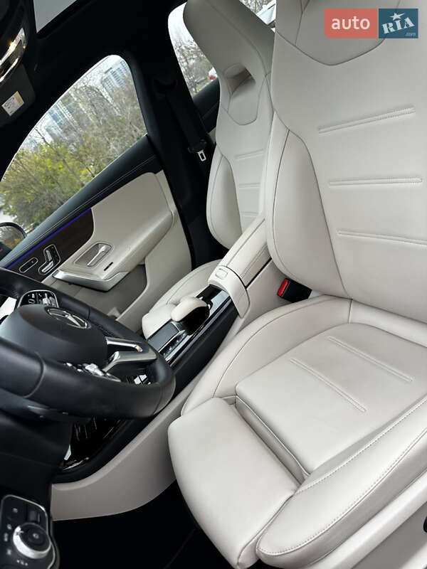 Седан Mercedes-Benz CLA-Class 2022 в Киеве фото 2 Седан Mercedes-Benz CLA-Class 2022 в Киеве