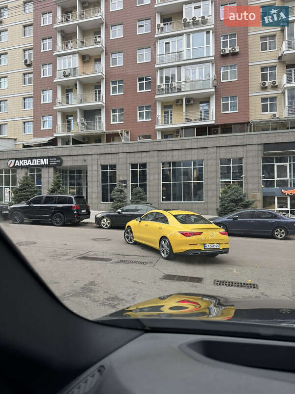 Седан Mercedes-Benz CLA-Class 2020 в Киеве