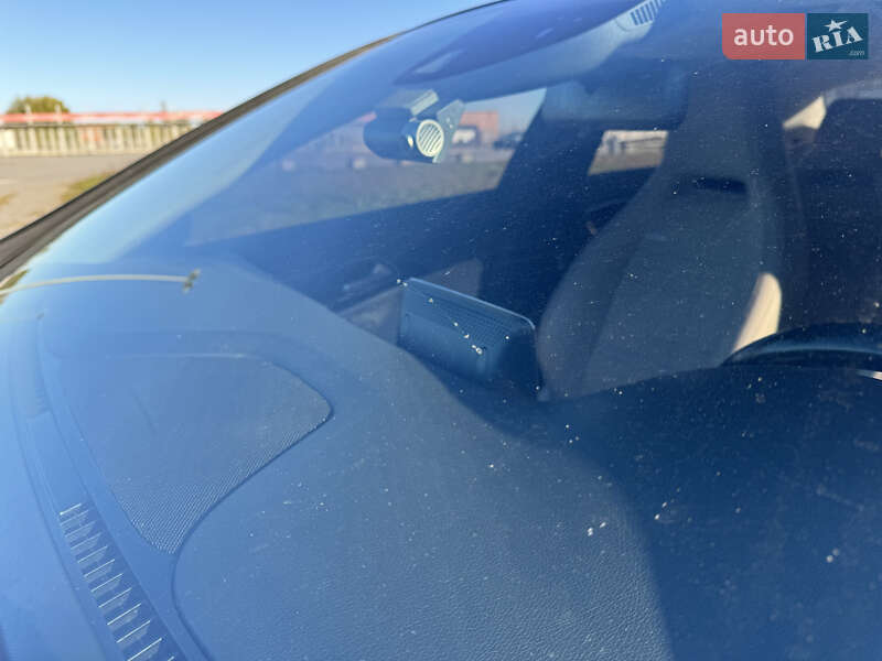 Седан Mercedes-Benz CLA-Class 2014 в Львове