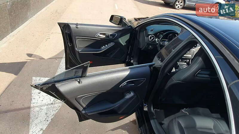 Седан Mercedes-Benz CLA-Class 2018 в Киеве фото 16 Седан Mercedes-Benz CLA-Class 2018 в Киеве