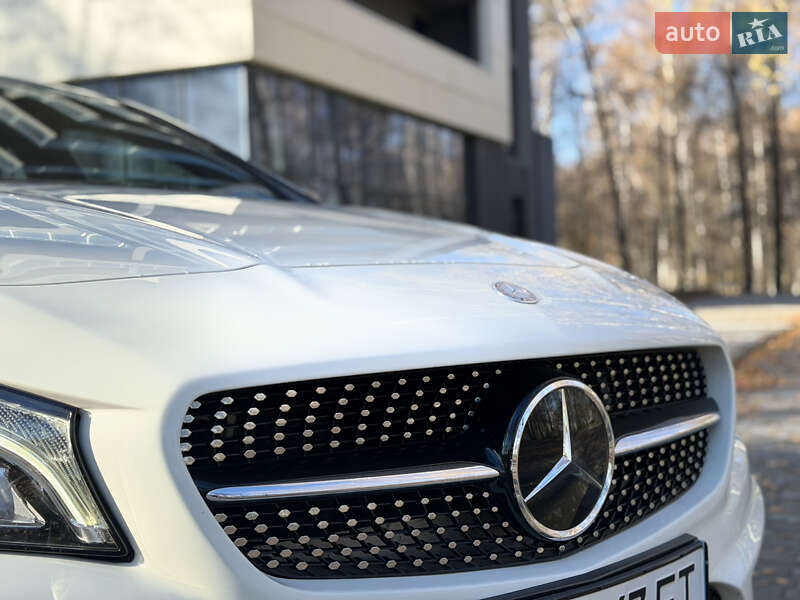 Седан Mercedes-Benz CLA-Class 2015 в Тернополі