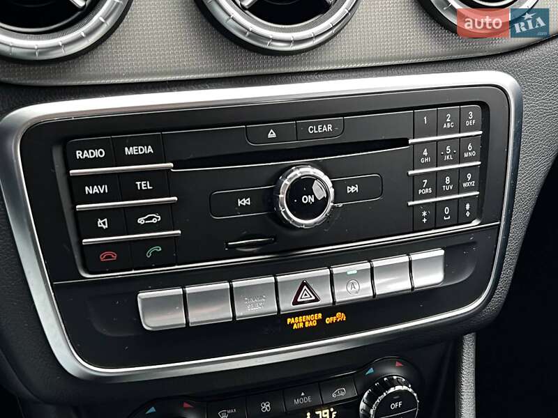 Седан Mercedes-Benz CLA-Class 2018 в Києві