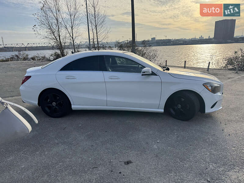 Седан Mercedes-Benz CLA-Class 2018 в Киеве фото 6 Седан Mercedes-Benz CLA-Class 2018 в Киеве