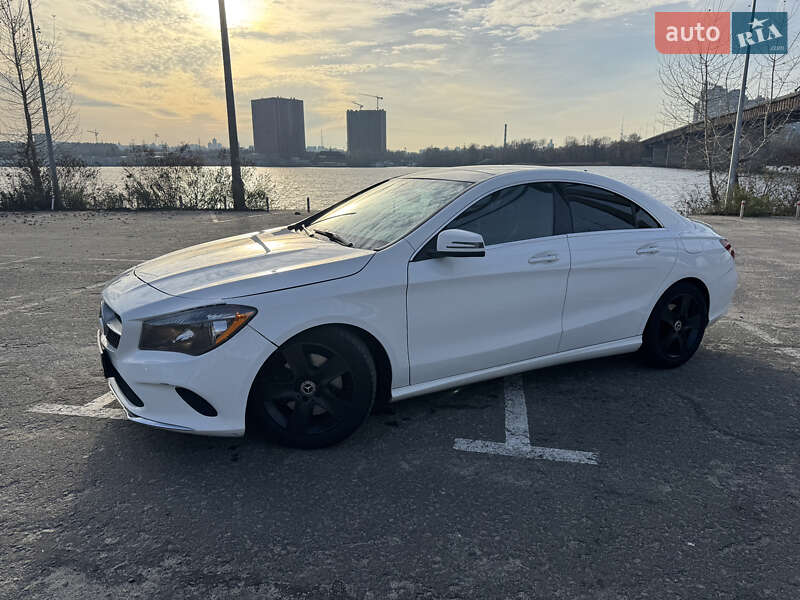 Седан Mercedes-Benz CLA-Class 2018 в Киеве фото 17 Седан Mercedes-Benz CLA-Class 2018 в Киеве
