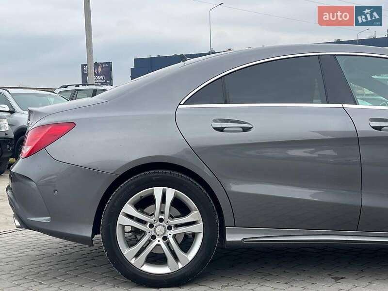 Седан Mercedes-Benz CLA-Class 2016 в Львові