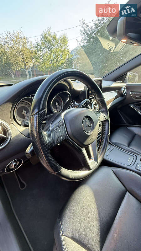 Седан Mercedes-Benz CLA-Class 2013 в Житомирі