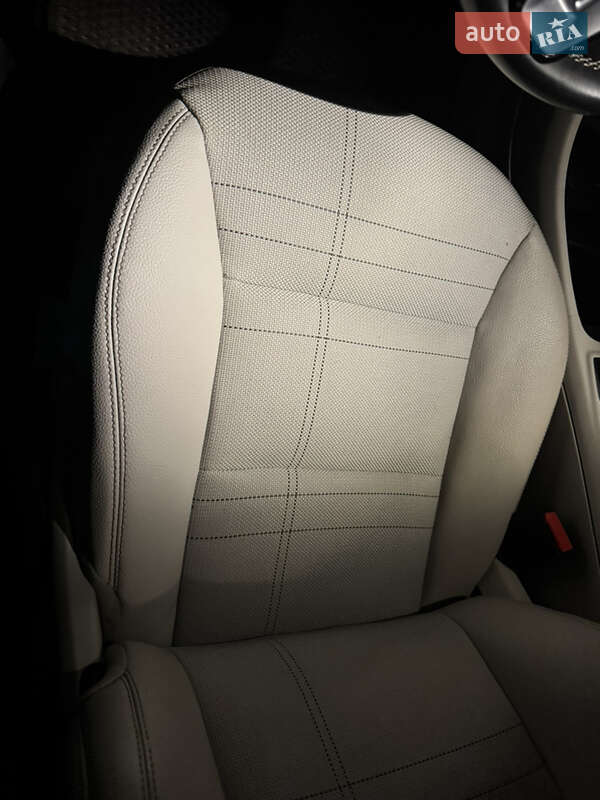 Седан Mercedes-Benz CLA-Class 2014 в Львове