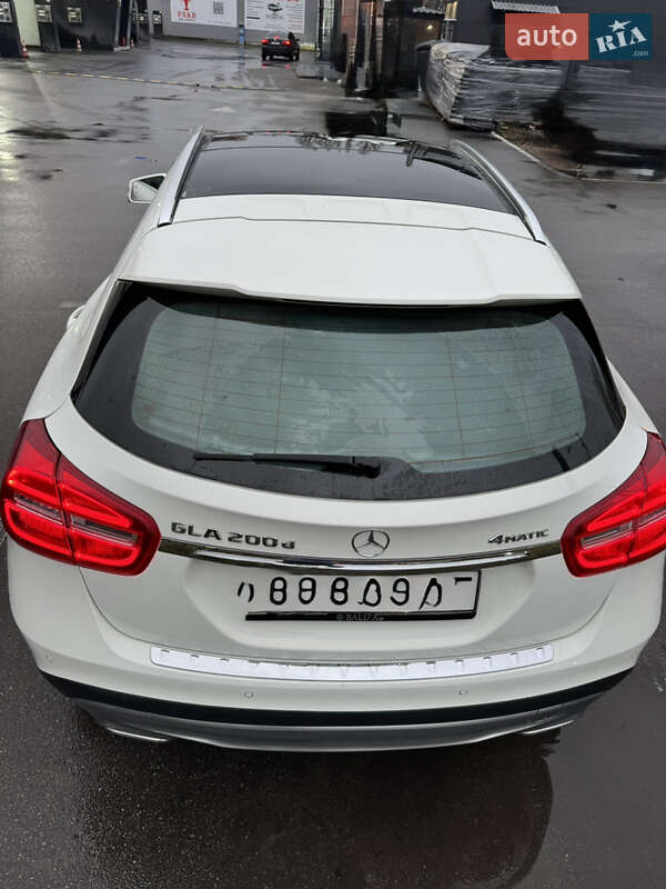 Универсал Mercedes-Benz CLA-Class 2016 в Киеве