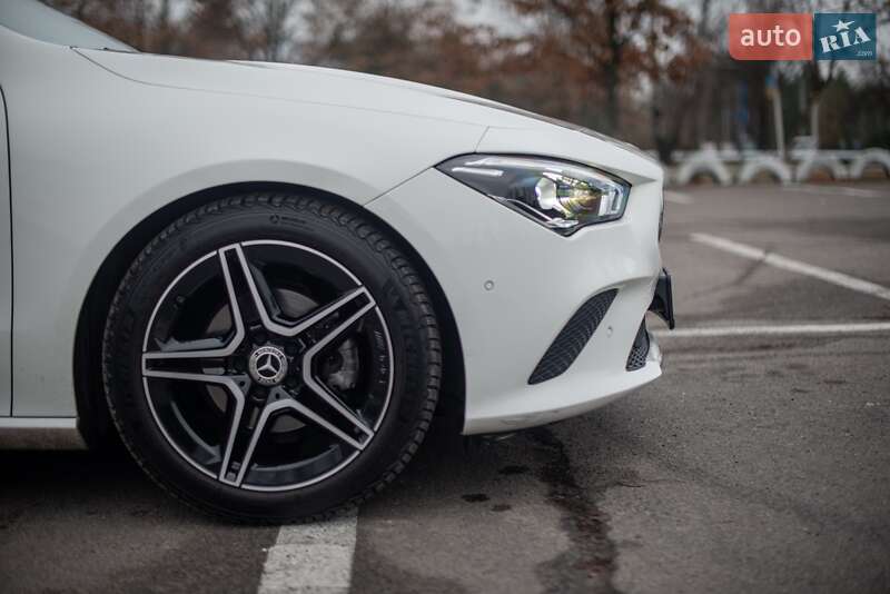 Седан Mercedes-Benz CLA-Class 2021 в Рівному