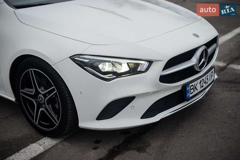 Седан Mercedes-Benz CLA-Class 2021 в Рівному
