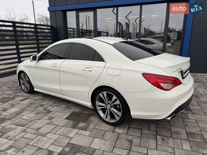 Седан Mercedes-Benz CLA-Class 2015 в Рівному
