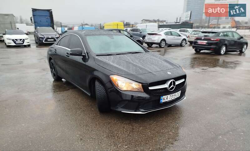 Седан Mercedes-Benz CLA-Class 2018 в Киеве