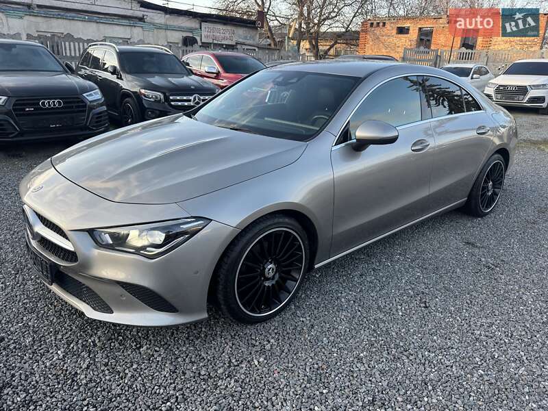 Седан Mercedes-Benz CLA-Class 2019 в Тернополе