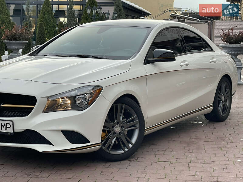 Седан Mercedes-Benz CLA-Class 2015 в Стрию