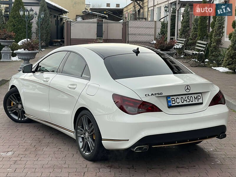 Седан Mercedes-Benz CLA-Class 2015 в Стрию