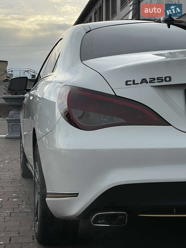 Седан Mercedes-Benz CLA-Class 2015 в Стрию