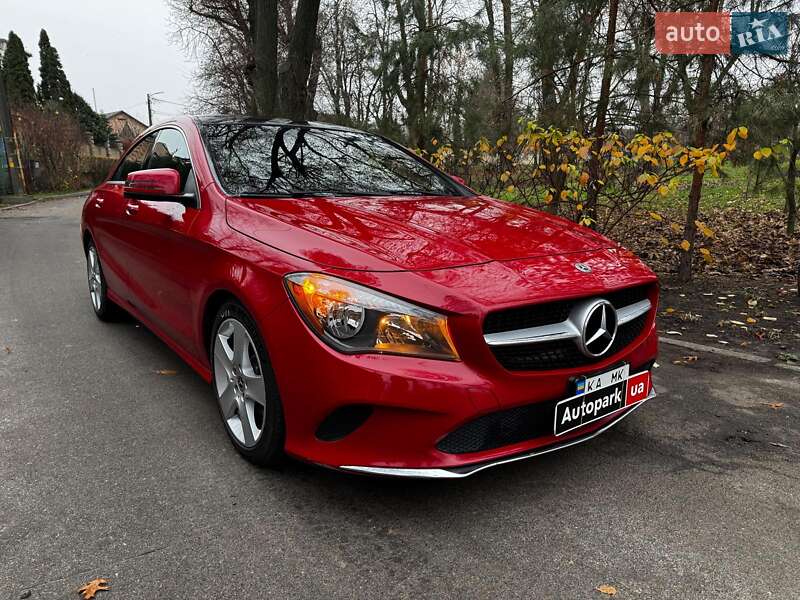 Седан Mercedes-Benz CLA-Class 2018 в Киеве