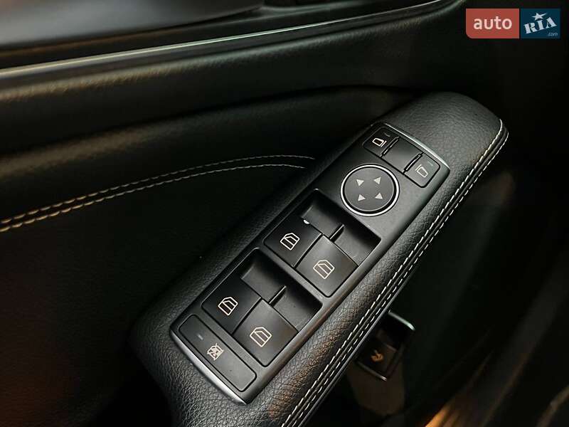 Седан Mercedes-Benz CLA-Class 2015 в Киеве