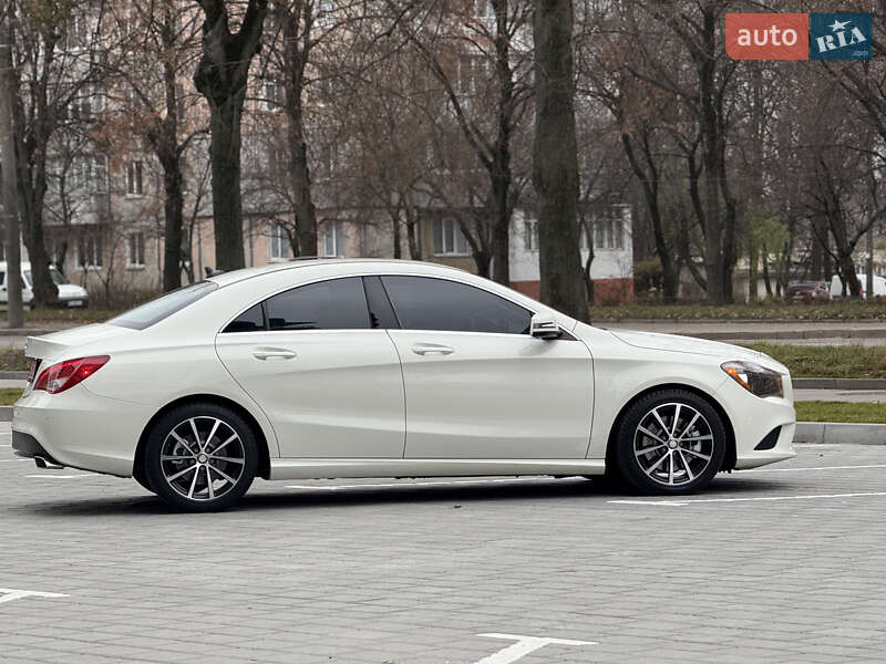 Седан Mercedes-Benz CLA-Class 2015 в Ровно фото 5 Седан Mercedes-Benz CLA-Class 2015 в Ровно