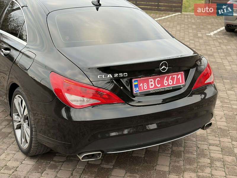 Седан Mercedes-Benz CLA-Class 2016 в Ровно