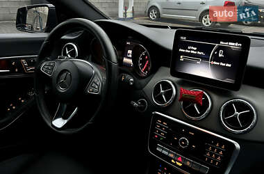 Седан Mercedes-Benz CLA-Class 2016 в Киеве