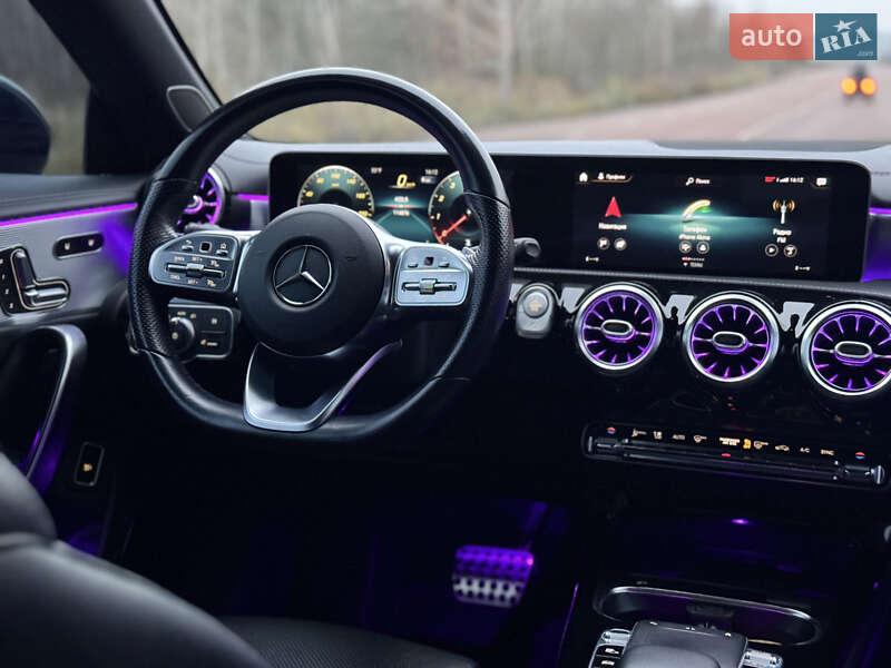 Седан Mercedes-Benz CLA-Class 2019 в Киеве